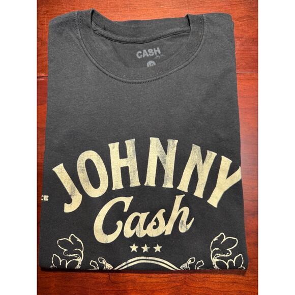 Johnny Cash T-Shirt Man In Black Graphic Tee Short Sleeve Men’s L Large Country - Picture 6 of 6